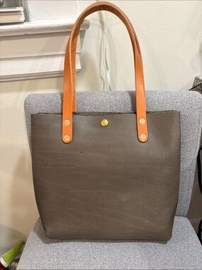 KMM&Co small tote shoulder straps gray leather tan strap
